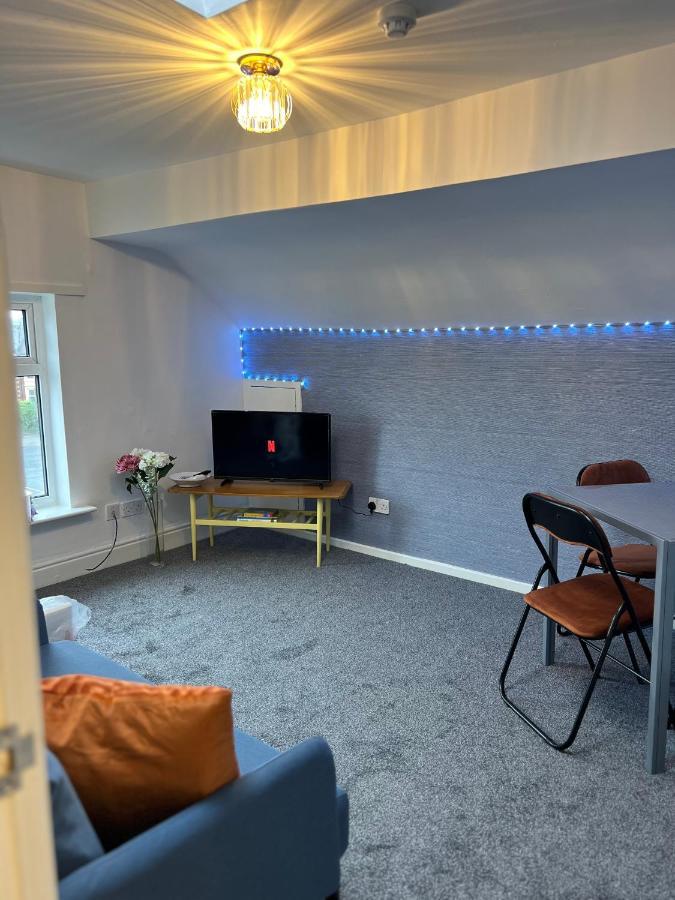 Quirky Attic Blackpool Ngoại thất bức ảnh