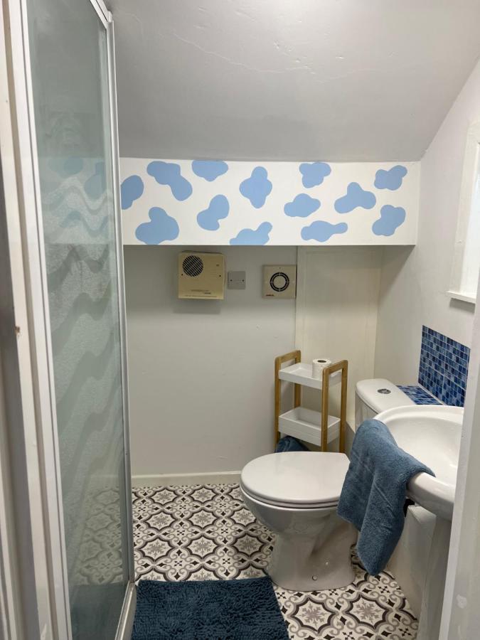 Quirky Attic Blackpool Ngoại thất bức ảnh