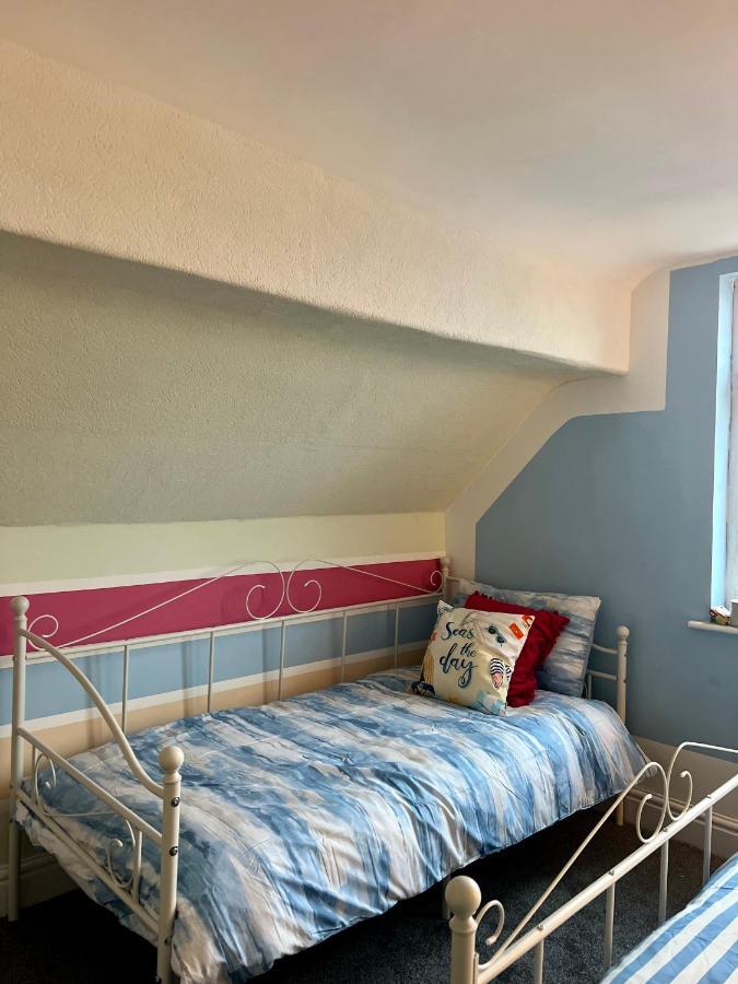 Quirky Attic Blackpool Ngoại thất bức ảnh